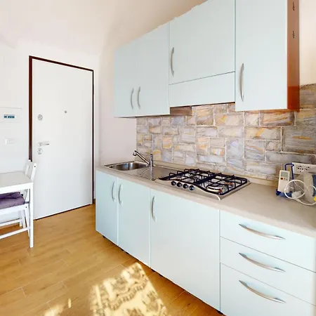 Apartment Clivio - By Ligooria Pietra Ligure