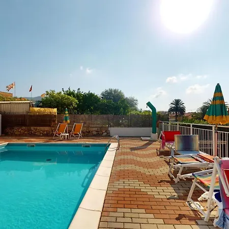Apartment Clivio - By Ligooria Pietra Ligure